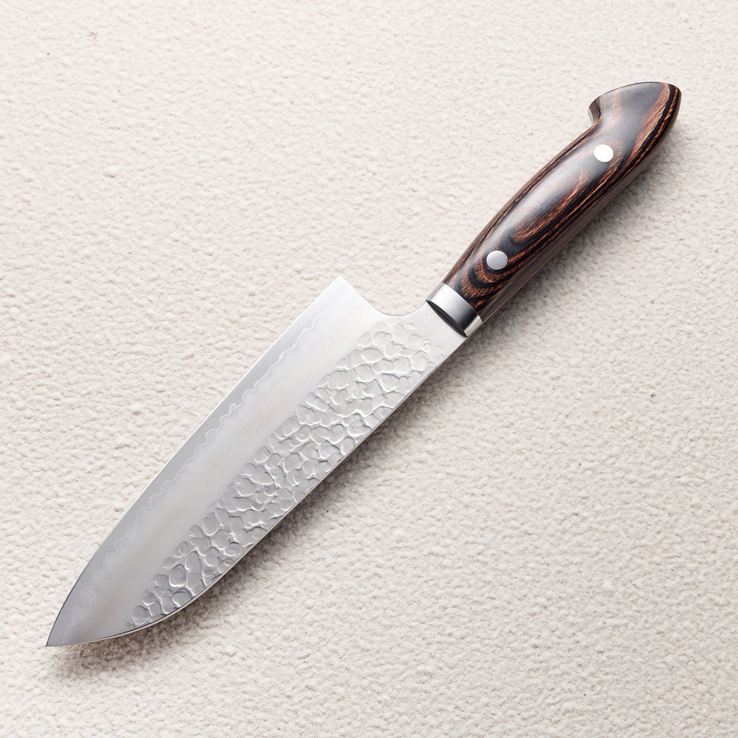 Hammered Ginsan (Silver Steel #3) Santoku Knife with Colored Wood Handle 彩木锤纹银三厨房刀(三德)