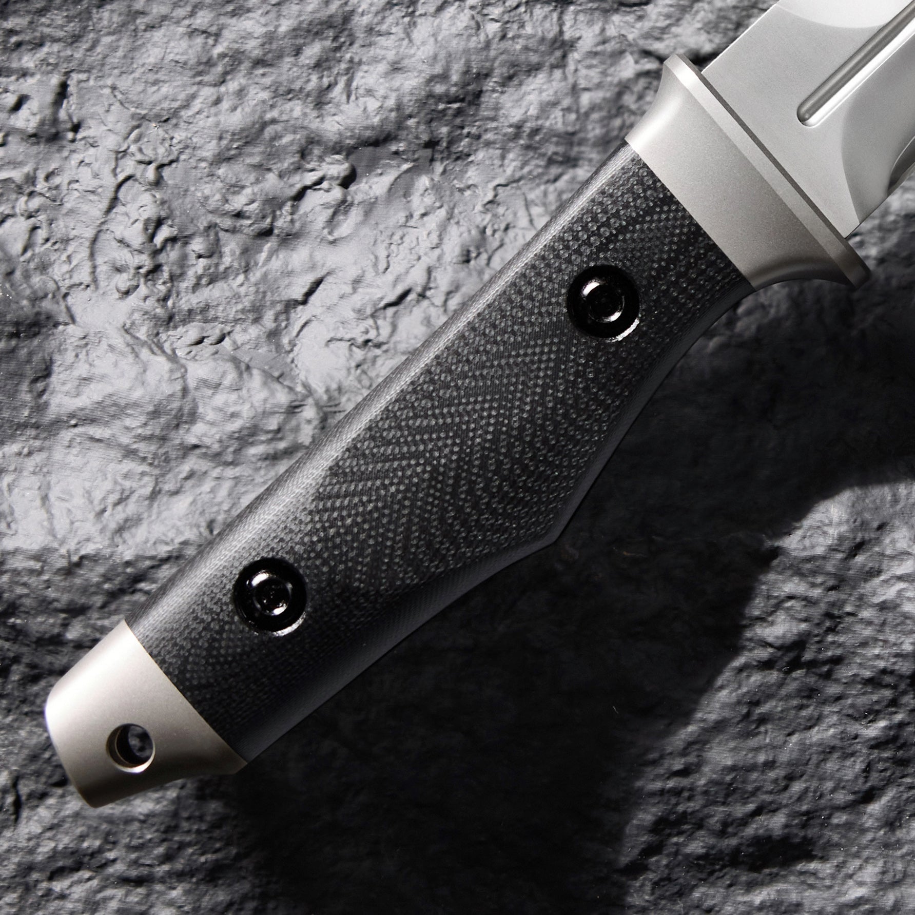 Dagger 01