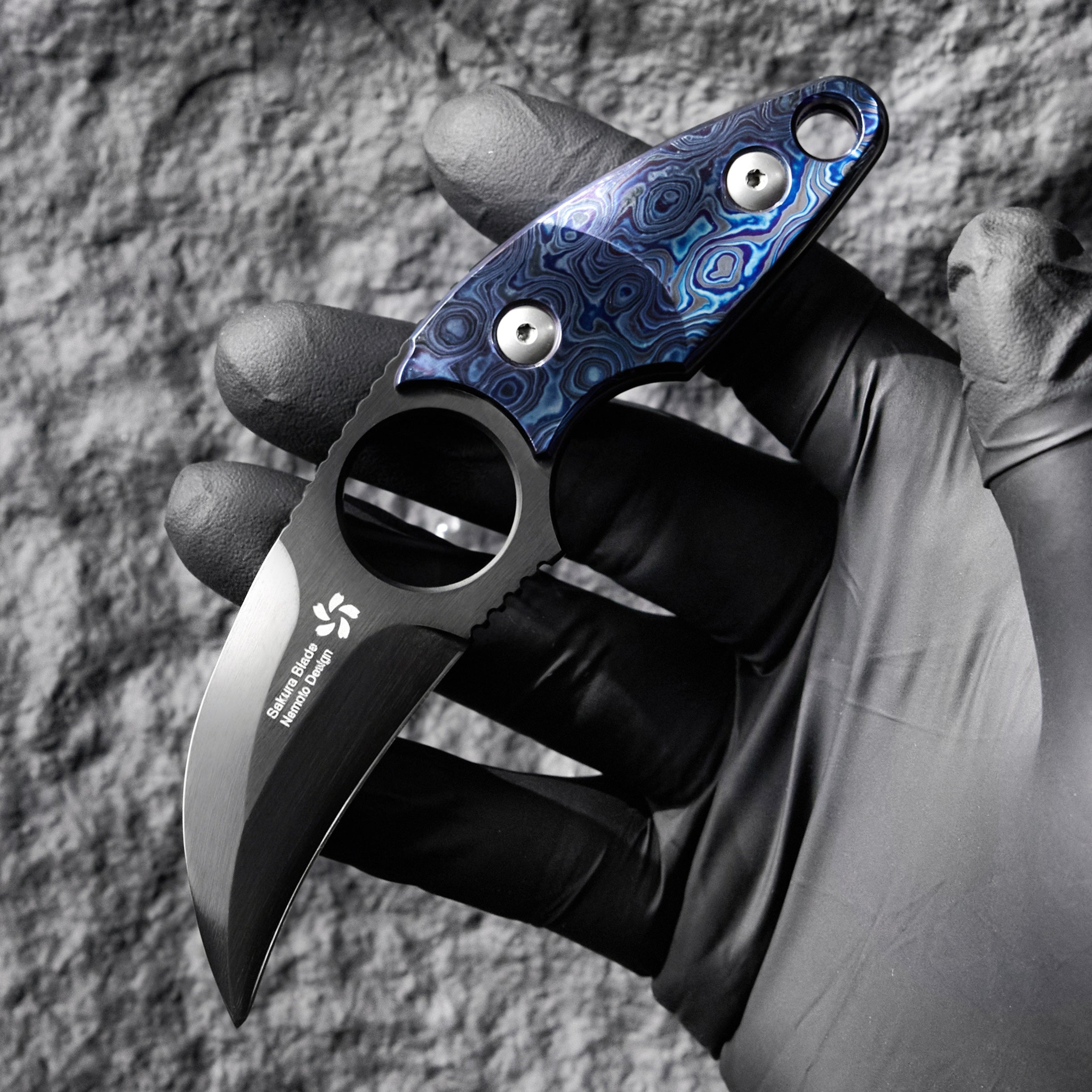 Dagger 08
