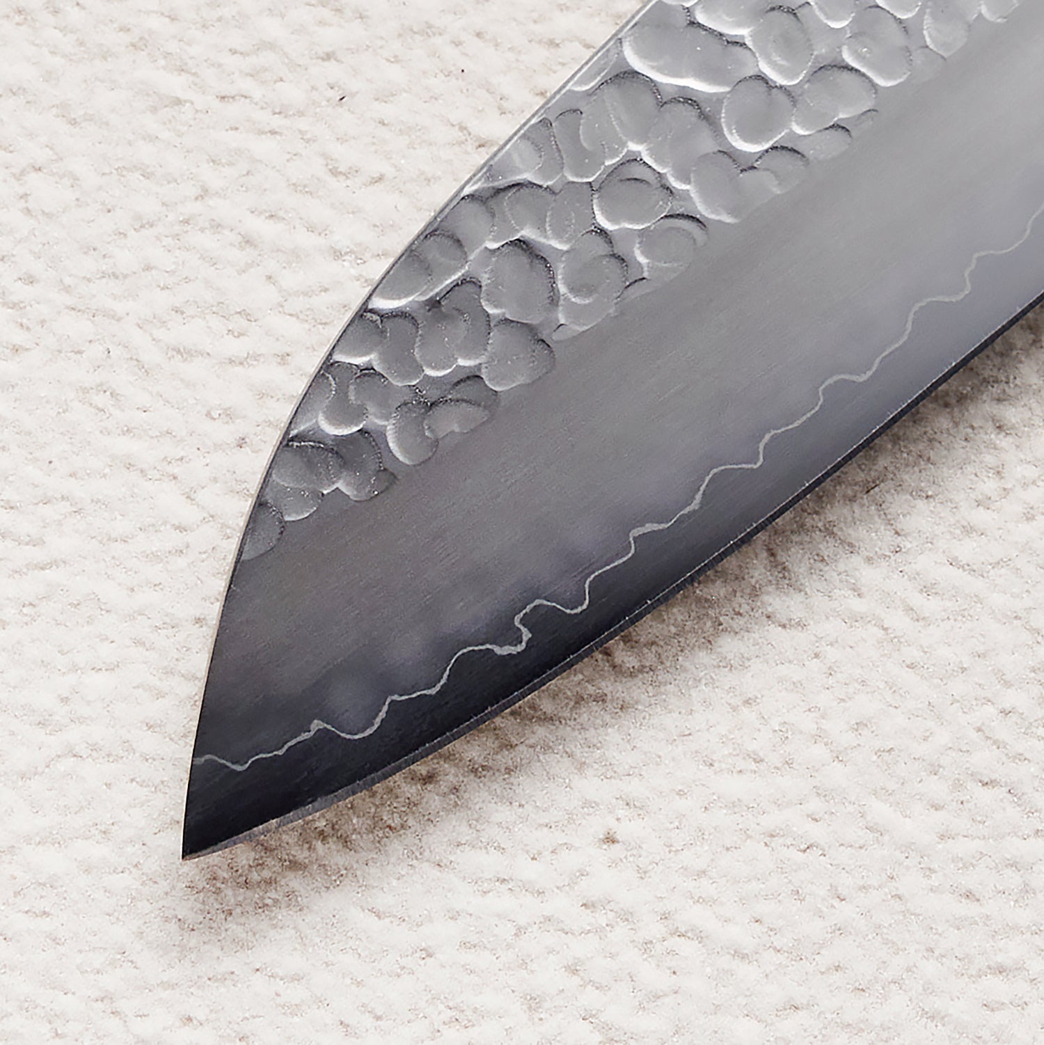 Hammered Ginsan (Silver Steel #3) Santoku Knife with Colored Wood Handle 彩木锤纹银三厨房刀（三德）