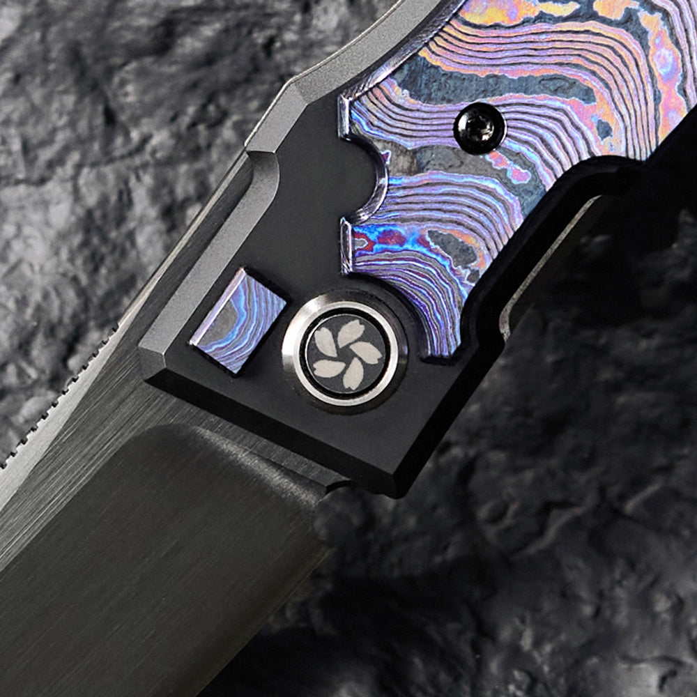 Floding knife 01